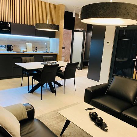 Jasna Sporthotel & Spa Gliwice Buitenkant foto