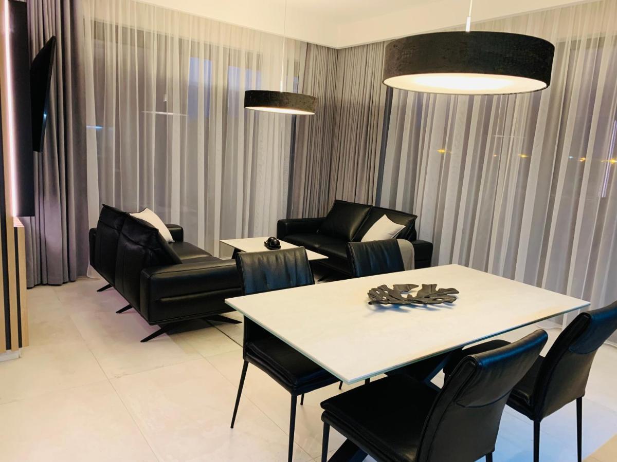 Jasna Sporthotel & Spa Gliwice Buitenkant foto