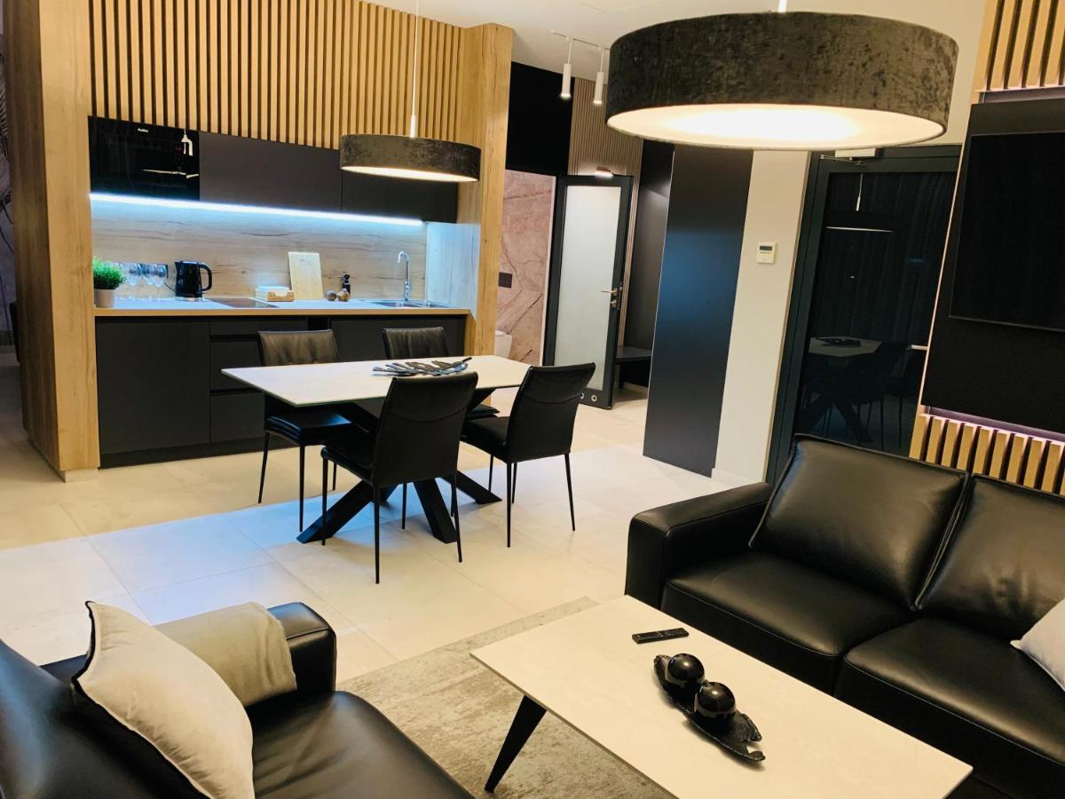 Jasna Sporthotel & Spa Gliwice Buitenkant foto