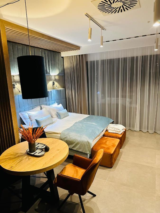 Jasna Sporthotel & Spa Gliwice Buitenkant foto