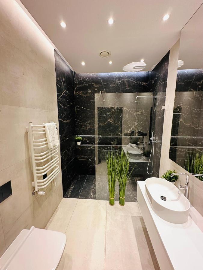 Jasna Sporthotel & Spa Gliwice Buitenkant foto