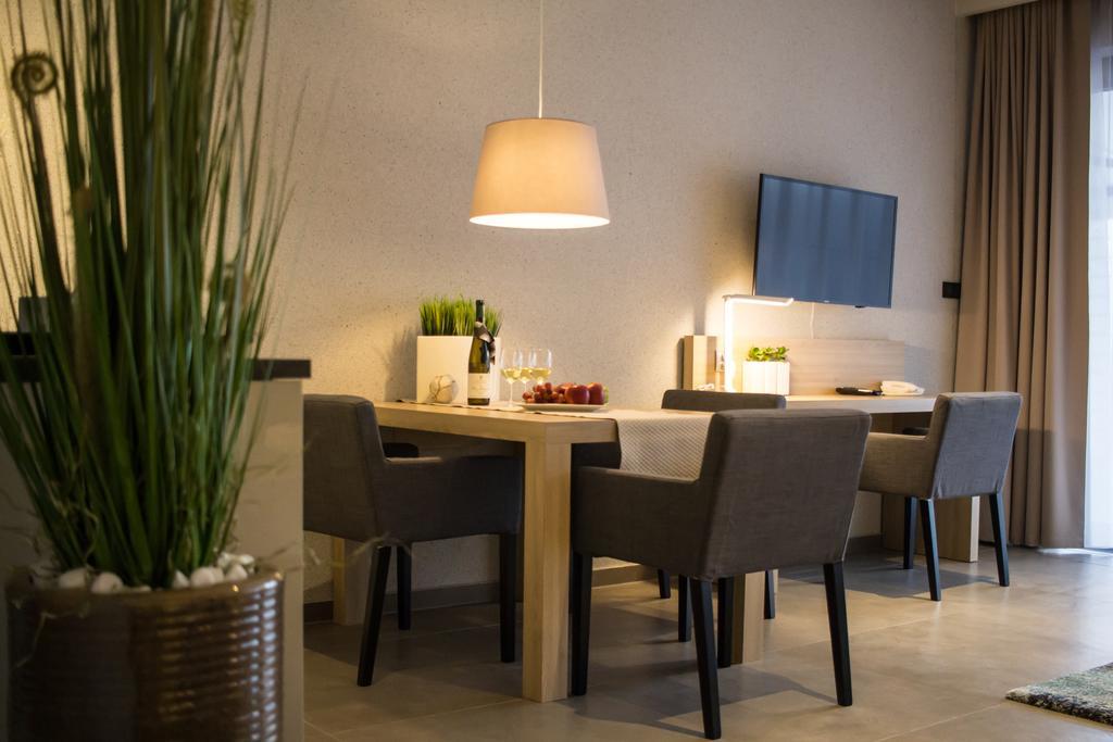 Jasna Sporthotel & Spa Gliwice Buitenkant foto