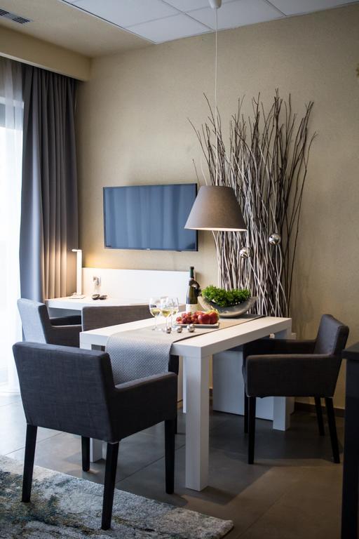 Jasna Sporthotel & Spa Gliwice Buitenkant foto